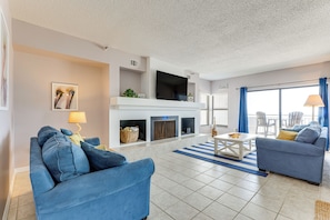Apartment (2 Bedrooms) | Interior - Beachfront New Smyrna Condo: 1 Mi to Flagler Ave (New Smyrna Beach)