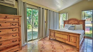 บ้านพัก (4 Bedrooms) | ภายใน