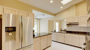 Nhà (3 Bedrooms) | Nội thất