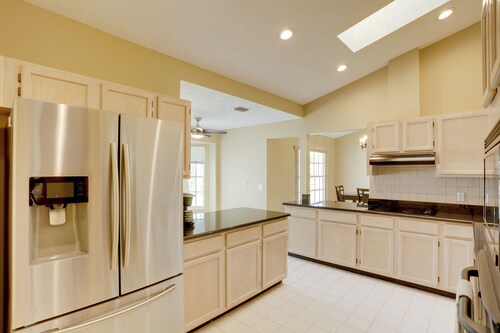 Pet-friendly Port St Lucie Home - 7 Mi to Beaches!