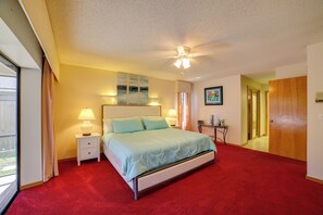 Interior - Relaxing Tampa Abode w/ Screened Lanai & Pool (Tampa)