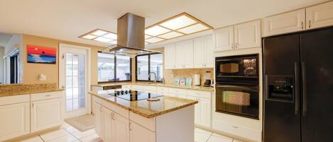 منزل (3 Bedrooms) | المنشأة من الداخل