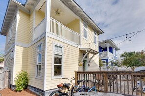 House (4 Bedrooms) | Interior - Santa Rosa Beach House w/ Spacious Deck (Santa Rosa Beach)