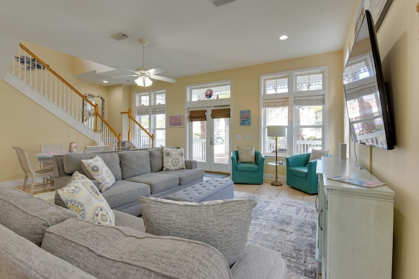 House (4 Bedrooms) | Interior