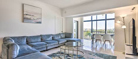 Apartment (3 Bedrooms) | Front of property