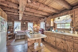 House (1 Bedroom) | Interior