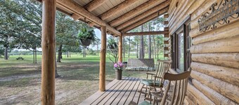 Quaint & Quiet Belleview Cabin on 35 Acres!