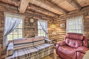 House (1 Bedroom) | Interior