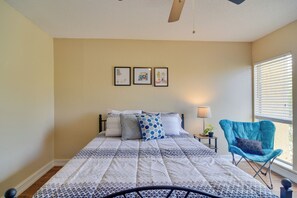 Apartment (3 Bedrooms) | Interior - Sarasota Escape ~ 4 Mi to Siesta Key Beach! (Sarasota)
