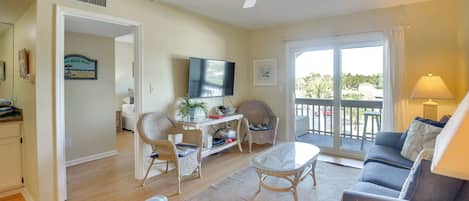 Apartment (2 Bedrooms) | Front of property