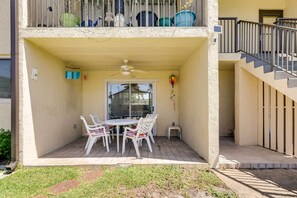 Apartment (2 Bedrooms) | Bahagian dalam