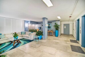 Apartment (1 Bedroom) | Interior - Ocean Sunrises! Beachfront Satellite Beach Condo (Satellite Beach)