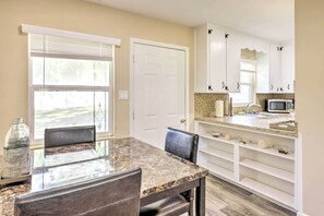 Casa (2 Bedrooms) | Interior