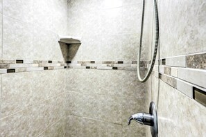 Nhà (2 Bedrooms) | Nội thất