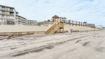 Apartment (0 Bedroom) | Interior