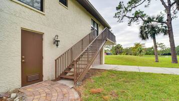 Apartment (0 Bedroom) | Interior