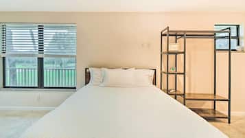 Apartment (0 Bedroom) | Interior