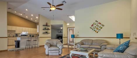 Casa (3 Bedrooms) | Interior