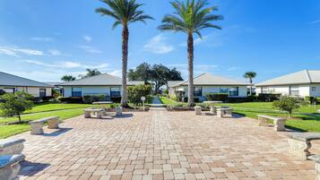 Villa (2 Bedrooms) | Interior