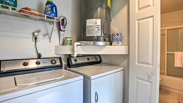 Villa (2 Bedrooms) | Interior