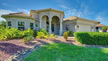 Villa (4 Bedrooms) | Bahagian dalam