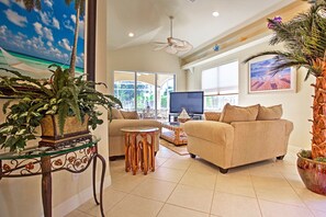House (3 Bedrooms) | Interior - Superb Naples Home w/ Den & Private Saltwater Pool (Naples)