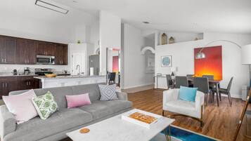 電視、電視遊樂器、書籍