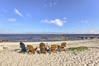 Waterfront Panacea Vacation Rental w/ Dock!