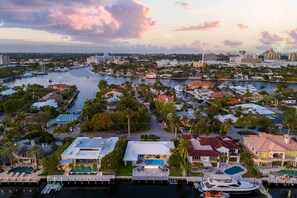 House (4 Bedrooms) | Interior - Waterfront Fort Lauderdale House w/ Heated Pool! (Fort Lauderdale)