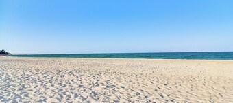 Waterfront Condo w/ Patio & Pool on Madeira Beach!