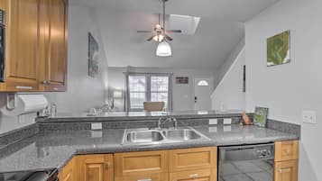 Apartemen (3 Bedrooms) | Interior