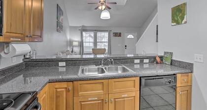 Tidy Tallahassee Townhome ~ 7 Mi to Downtown!