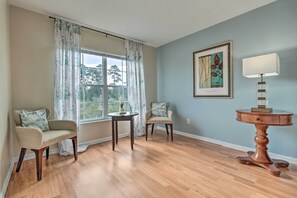 Apartment (3 Bedrooms) | Interior - 5 Mi to Disney World: Townhome w/ Balcony! (Kissimmee)