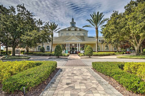 5 Mi to Disney World: Townhome w/ Balcony!