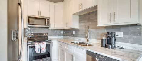 Nhà (3 Bedrooms) | Nội thất