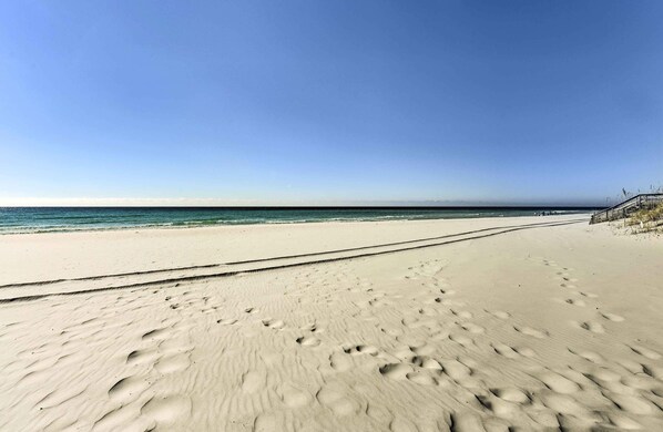 Strandhanddukar
