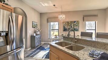 Villa (4 Bedrooms) | Interiör