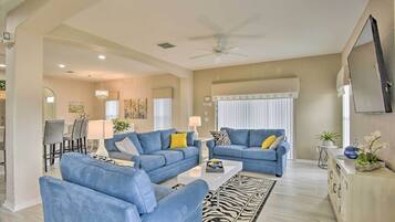 Villa (4 Bedrooms) | Interior