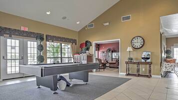 Villa (4 Bedrooms) | Interior