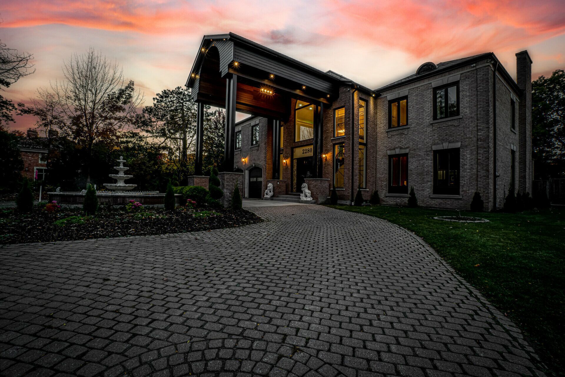 Fachada da propriedade