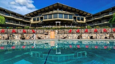 Bellaire, MI 2Bed, 3Bath Condo Shanty Creek-Winter Fun-World Class Golf Sleeps 8