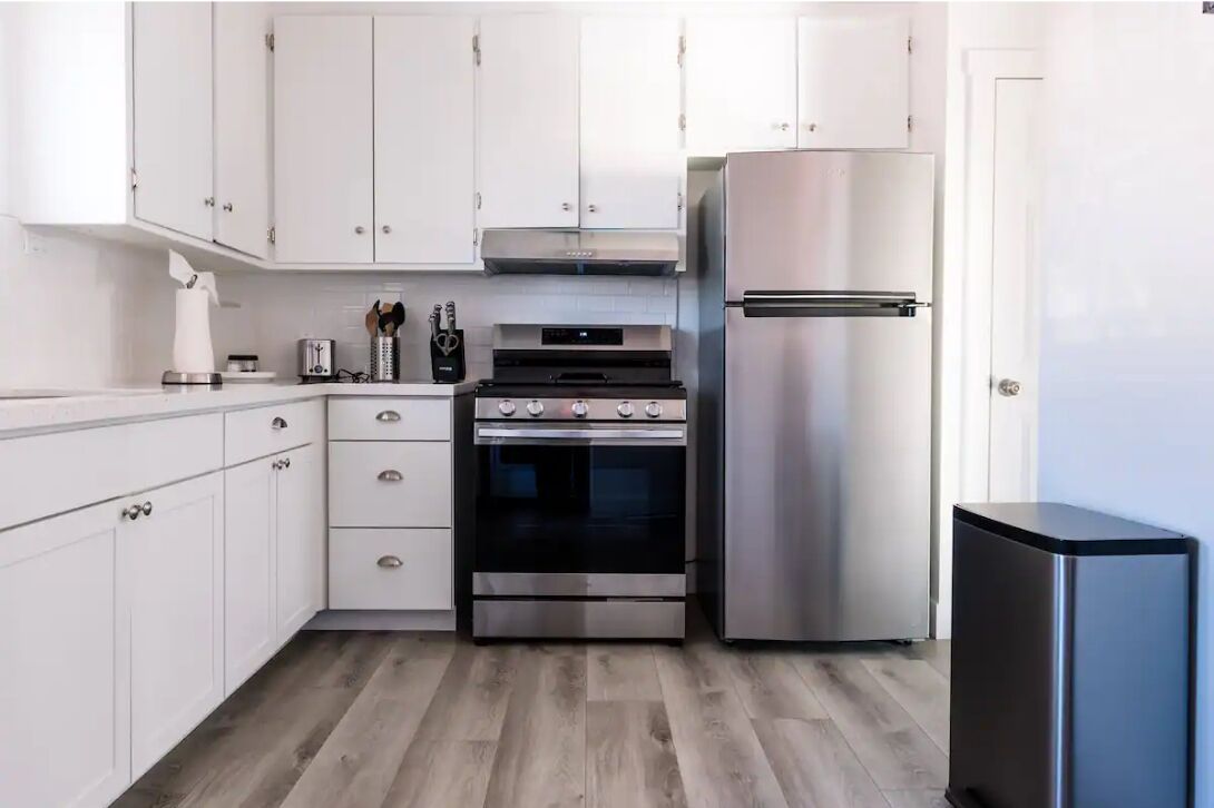 Salt Lake Gem -Remodeled/ 2-bedroom /Pet Friendly