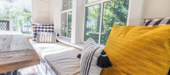 Tree House Cottage: 5  BR, 3.5  BA House in Sitka, Sleeps 8