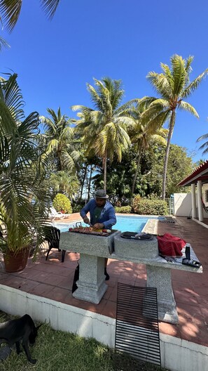 BBQ/picnic area - Paradise Bay (Puerto El Triunfo)