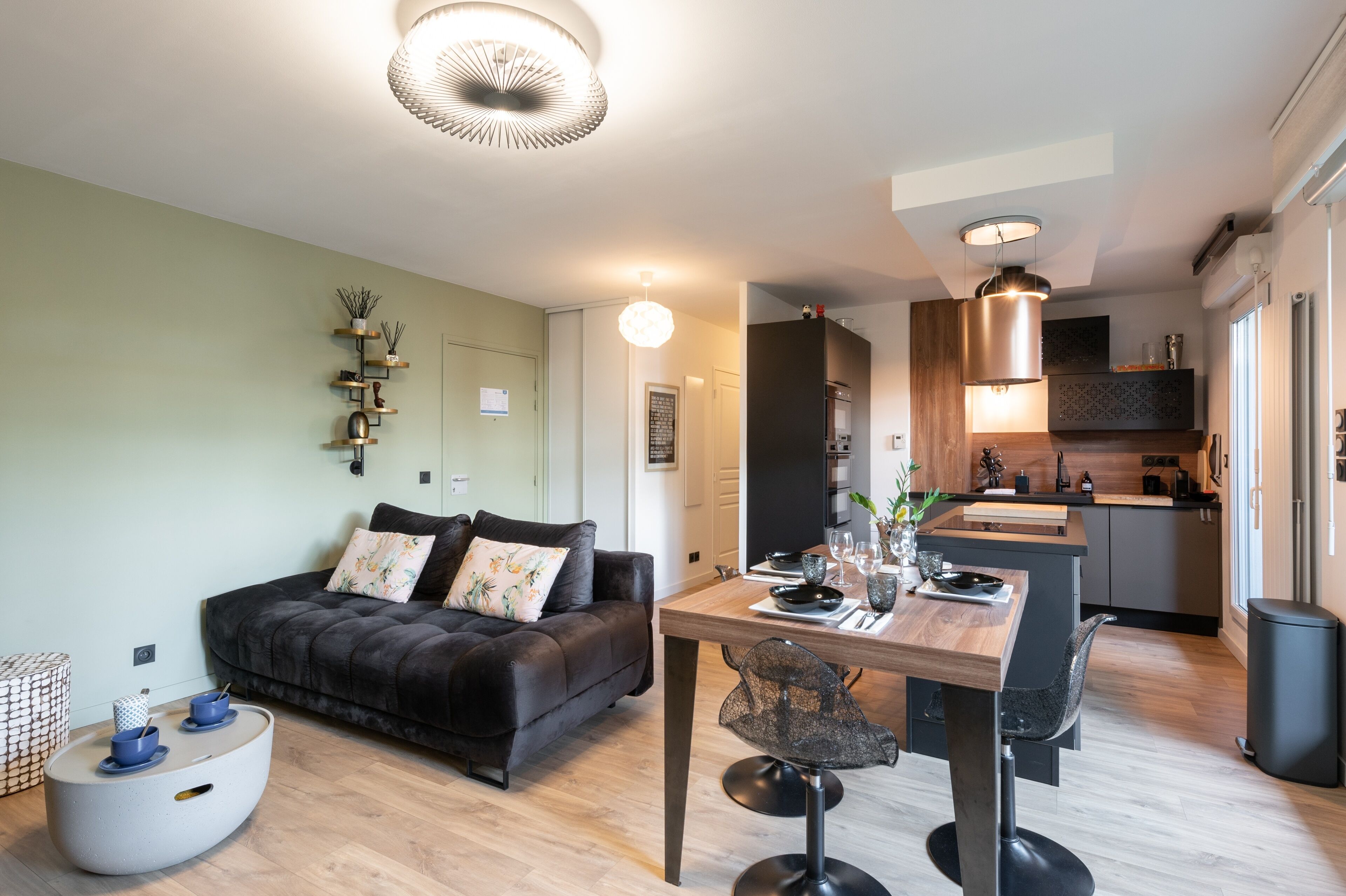 Le Globe-Trotter - Proche du metro gare de Vaise