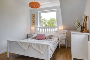 1 bedroom, free WiFi, bed sheets - Domysłów 54 - I will tell you a fairy tale (Domyslów)