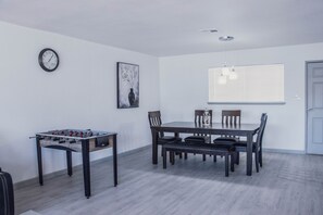Dining - Beautiful and cozy house in Las Vegas (Las Vegas)