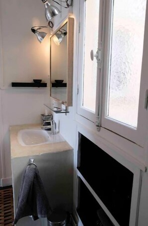 Dusche