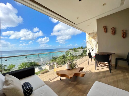 Seabreeze Deck12 Luxury Oceanfront Fully Equipped