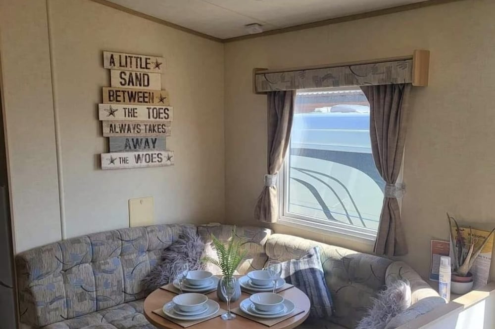 Warm and Snuggly 8-berth Static in Essex